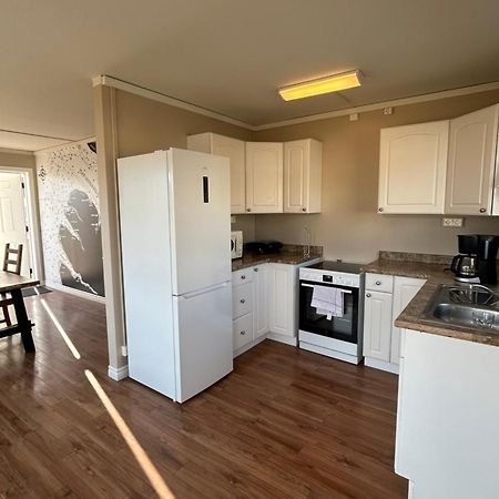 Fisk Club Cottages Flateyri - Sailor'S House ภายนอก รูปภาพ